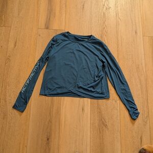 Size Large Active Top